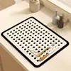Tapete de drenagem de cozinha de couro absorvente de terra de diatomáceas, jogo americano simples de bolinhas, tapete de isolamento térmico para bancada, tapete antiderrapante para secar tigelas e pratos