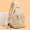 Mochila Pequena Feminina de Uso Duplo com Uma Alça e Duas Alças, Mochila Pequena Leve Casual, Mini Bolsa da Moda para Mulheres
