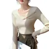 Camiseta base de punto de manga larga estilo francés para mujer, nuevo modelo otoño e invierno 2026, diseño elegante y juvenil, moda de nicho