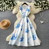 Vestido feminino sem mangas em estilo porcelana azul e branca com estampa floral, decote V de verão, acinturado, emagrecedor, elegante e longo, para o trabalho.
