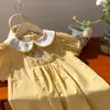 Colección de Verano 2026 Ropa para Niños: Vestido para Niña con Punto Trenzado Bordado de Animales, Cuello Peter Pan, Mangas Cortas Abullonadas, Vestido Infantil a Cuadros