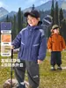 Casaco de inverno europeu para meninos, capa de chuva para bebês, roupas infantis com forro de fleece, roupas de inverno para meninos estilo novo, espessado