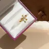 Anillo Cruz de Diamante Iris de Lujo Accesible Vintage de Segunda Mano Anillo Retro Exquisito de Gama Alta para Dedo Índice Apilable