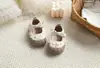 Zapatos de Caminar para Niñas con Lazo, Nuevos Zapatos de Princesa Antideslizantes de Primavera y Otoño, Zapatos de Cuero con Suela Suave y Estampado Floral para Niños de 1 a 3 Años