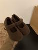 Sapatos de Pelúcia Brancos com Solado Grosso para Mulheres Usarem Fora 2025 Novos Sapatos Mary Jane de Outono e Inverno Sapatos de Algodão Peludo