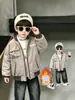 9766 Jaqueta Acolchoada Infantil Outono Inverno 2026 Novo Estilo Jaqueta de Inverno Infantil Bebê Adicionado Algodão Espessado Roupas de Inverno