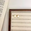 Pendientes Triangulares de Diseño Nicho Estilo Japonés y Coreano para Mujer, Lujo Ligero, Gama Alta, Frescos para Instagram, Versátiles, Pendientes de Botón Geométricos