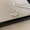 Anillo Sencillo de Piedra Lunar para Mujer, Exquisito Diseño de Nicho, Lujo Ligero, Sensación de Alta Gama, Anillo Ajustable para Dedo Índice, Anillo Personalizado