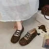 Novos sapatos femininos elegantes estilo francês 2026, sapatos de outono e primavera retrô elegantes para mulheres