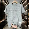 Camiseta Masculina de Verão Tendência Marca Estampa de Letras Tie-Dye Gola Redonda Manga Curta Par Combinando Casual Versátil Solta Respirável