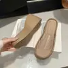 Sandálias de Encaixe Estilo Fada Transparentes com Salto Plataforma Modelo Novo Verão 2026 Aumenta Altura Sola Grossa Meio Chinelo Sandálias de Salto Alto