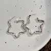 2026 Novo Estilo~ Brincos de Prata Estrela Vazada, Tarraxas Exageradas Estilo Cool, Acessórios de Orelha Estrela de Cinco Pontas Personalizados para Garota Spicy