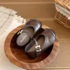 Nuevos Zapatos de Cuero para Niñas Primavera/Verano 2026 Estilo Coreano Negro Suela Suave Zapatos Individuales para Bebé Zapatos Retro de Princesa para Niñas Niños