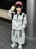 Conjunto Rayado de Primavera y Otoño para Niños, Conjunto Deportivo Elegante de Dos Piezas Estilo Coreano para Niños, Ropa para Bebés para Exportación