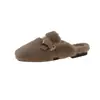 Mules fechadas estilo Chanel de sola macia para mulheres, pantufas peludas de sola grossa estilo francês de inverno, sapatos de maternidade antiderrapantes e quentes