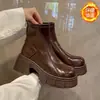 Botines de mujer, nuevos estilos de otoño, tacón grueso, tacón alto, diseñados para hacer que las mujeres bajitas luzcan más delgadas, populares botines tipo Martin, botines ajustados, caña corta