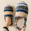 Chinelos Femininos 2026 Novos Outono e Inverno para Casa, Antiderrapantes, com Solado Grosso, Quentinhos de Pelúcia, com Sensação de Pisando nas Nuvens