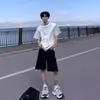 Camiseta Masculina de Verão Nova Estilo Streetwear Americano, Manga Curta, Ombreira Removível Pesada, com Toque Premium e Mangas Três Quartos