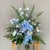 Pasillo de Flores para Boda Estilo Bosque, Rincón de Flores, Flores Colgantes, Arreglo Floral de Piso, Decoración de Fondo, Arte Floral para Boda en Césped al Aire Libre