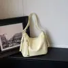 Nova Bolsa Tote Exquisita Mochila Casual Grande Capacidade Tendência Simples Estilosa Moda de Verão para Mulheres para o Trabalho 2026