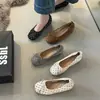 Zapatos Mary Jane estilo coreano con lunares, colección otoño/invierno 2026, adecuados para ir al trabajo, con tacón oculto, suela antideslizante y diseño de puntera poco profunda
