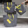 Bolsa de Tote para Tienda de Ropa Tallas Grandes Bolsa de Tote No Tejido Personalización Salón de Belleza Exposición Tienda de Mascotas Bolsa de Regalo