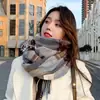 Bufanda para Mujer Invierno Alta Gama Sentido Yu Shu Xin Mismo Chal a Cuadros Pareja Todo-partido Cálido Alto Valor Facial Blanco Estudiante