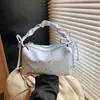 Bolsa Transversal de Ombro Casual com Design de Nicho, Bolsa da Moda de Novo Estilo, Bolsa Almofada Feminina Personalizada Primavera 2026