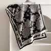 Xale de Luxo Leve de Outono e Inverno para Mulheres, Cachecol de Imitação de Caxemira para Ar Condicionado, Xale e Cachecol Espessos e Quentes para Mulheres no Atacado