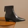 Botas elásticas de tacón grueso que aumentan la altura, botas adelgazantes, nuevas Botines Otoño/Invierno 2026, estilo coreano, punta fina, suela suave, Botines cortos simples para el trabajo