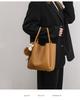 Bolsa feminina nova primavera e verão 2024, bolsa tipo balde, design de nicho, grande capacidade, bolsa de ombro transversal