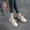 Moda Casual Nueva Primavera/Verano 2026 Zapatos Cómodos de Cuero Suave y Suela Suave para Madres de Mediana Edad y Mayores Comercio Transfronterizo
