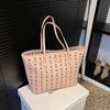 Bolsa Retro de Grande Capacidade para Uso Casual e no Trabalho para Mulheres 2026 Nova Bolsa de Ombro Versátil para Outono e Inverno Bolsa Tote