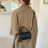 Bolso de Bowling Versátil de Lujo Ligero de Nicho para Mujer 2026 Nuevo Bolso de Mano Cruzado de Gama Alta Bolso de Hombro Único para Viajes