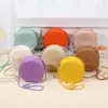 Bolsa de palha trançada redonda para bolo infantil de bebê Bolsa Mensageira de Viagem Bolsa pequena estilo western nova para menina fofa versátil de verão