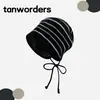 Gorro de moda con rayas estilo coreano para mujer, otoño e invierno, ajuste holgado casual, circunferencia de cabeza grande, adelgazante de rostro, protector de orejas, sombrero para clima frío
