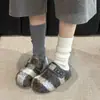 Sapatos Birkenstock com Solado Grosso Retro, Forrados com Veludo, Cobertura Total, Femininos, Novidade Outono/Inverno 2025, Sapatos Quentes de Pelo, Slip-on, Estampa de Leopardo, Sapatos de Algodão