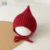 Chapéu de Proteção para Ouvido de Bebê Outono e Inverno Tricô Bola Fofa Pontudo Chapéu Vermelho Pequeno À Prova de Vento Quente Lã Chapéu de Elfo para Bebê