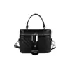 Bolso de mano pequeño de lujo ligero transfronterizo para mujer, nuevo modelo de otoño 2026, patrón tejido, versátil y moderno, bolso cuadrado pequeño de un solo hombro y cruzado