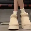 Botas de invierno para mujer con suela gruesa, antideslizantes, estilo nuevo 2026, cálidas, sin cordones, forradas de felpa y zapatos de algodón engrosado