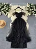 Vestido Negro Hombros Descubiertos de Alta Gama Lujo Ligero Estilo Socialité de Nicho para Mujer Tirantes Malla Costuras Abertura Vestido Largo