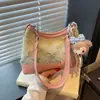 Bolso de Mezclilla Transfronterizo para Mujer, Versátil Otoño e Invierno 2026 Nuevo Diseño de Nicho Bolso Cruzado con un Toque de Alta Gama, Bolso de Hombro Tipo Dumpling