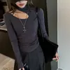 Top de corte con diseño de cuello alto a medio de fábrica para mujer, nuevo para principios de otoño, camiseta de manga larga de alta gama que se puede usar como capa base
