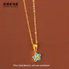 Collar de Acero Inoxidable de Trébol de Cinco Hojas de Colores con Circonita para Mujer con Diamantes, Collar de Clavícula de Lujo Ligero de Nicho de Gama Alta para la Costa
