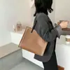 Design de Nicho Versátil Bolsa Transversal Ins Feminina 2022 Nova Tendência Moda Cor Contrastante Bolsa Sela Bolsa de Ombro Feminina