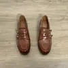 Versión en stock~Mocasines retro franceses de tacón grueso, zapatos slip-on otoño 2026 con hebilla de cinturón negra estilo old money