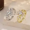 Anillo Floral de Zirconia de Lujo Ligero, Apertura Ajustable, No se Desvanece, Diseño Único, Versátil y Elegante