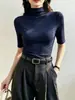 Camiseta negra de cuello alto medio, manga media para mujer, nueva colección otoño/invierno 2026, elegante y ajustada, top de capa base de manga de tres cuartos