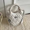 Diseño de Nicho Transfronterizo con un Toque de Alta Gama, Nuevo de Verano 2026 Moda Versátil para el Trabajo Exquisita Bolso Cubo de Hombro Cruzado