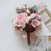 Art Accord 358 Artigos para Casamento Banquete Flor Artificial para Convidados Lapela do Noivo Flor de Mão Vermelho Rosa